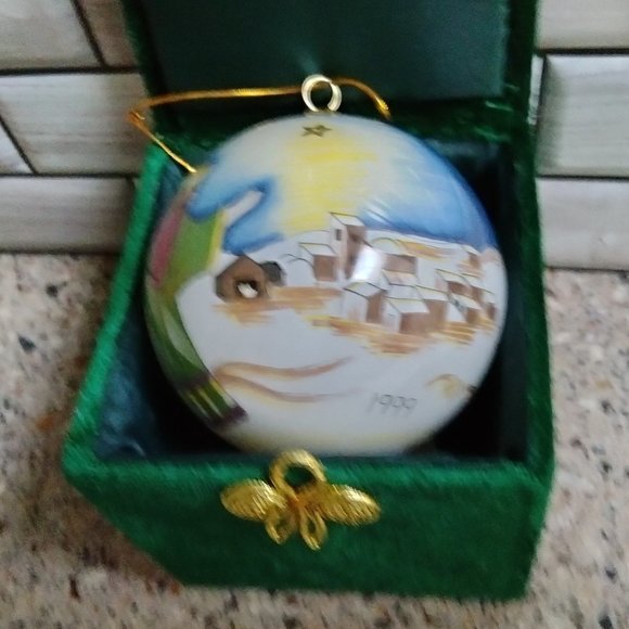 NIB Vintage Three Wise Men Handpainted Inside "Li Bien" Ornament - Picture 3 of 9
